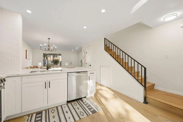 458 Ridgeway, Spring Valley, CA 91977