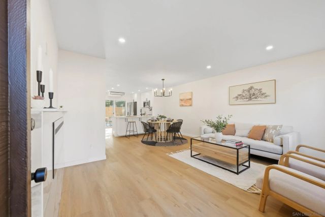 458 Ridgeway, Spring Valley, CA 91977