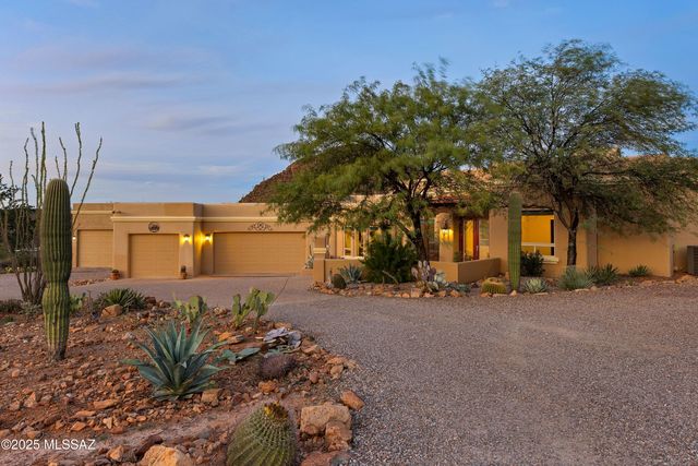 6539 W El Camino Del Cerro, Tucson, AZ 85745