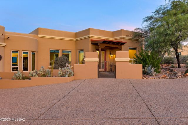 6539 W El Camino Del Cerro, Tucson, AZ 85745