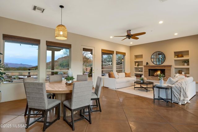 6539 W El Camino Del Cerro, Tucson, AZ 85745