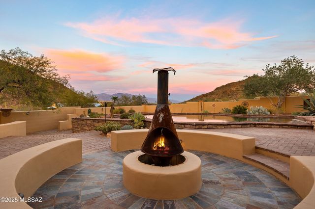 6539 W El Camino Del Cerro, Tucson, AZ 85745