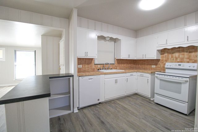 434 Cosgrove, San Antonio, TX 78210