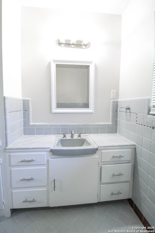 434 Cosgrove, San Antonio, TX 78210