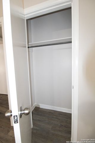 434 Cosgrove, San Antonio, TX 78210