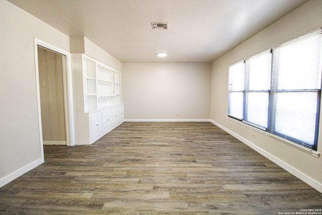 434 Cosgrove, San Antonio, TX 78210