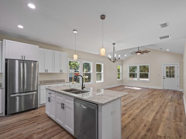 145 Renegade Road, Crawfordville, FL 32327