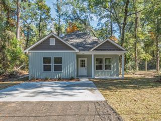 145 Renegade Road, Crawfordville, FL 32327