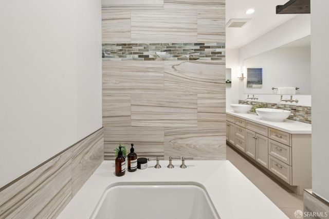 3031 Gough Street, San Francisco, CA 94123