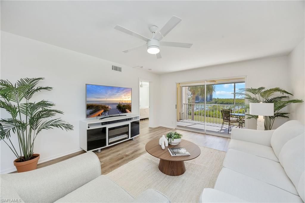 320 Horse Creek DR 308, NAPLES, FL 34110 — photo 4