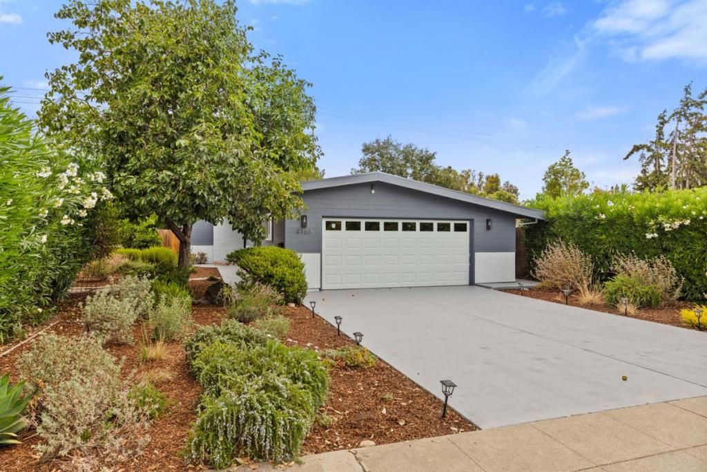 4163 Park Boulevard, Palo Alto, CA 94306