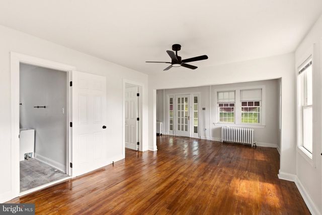 620 ERIAL RD, Pine Hill, NJ 08021