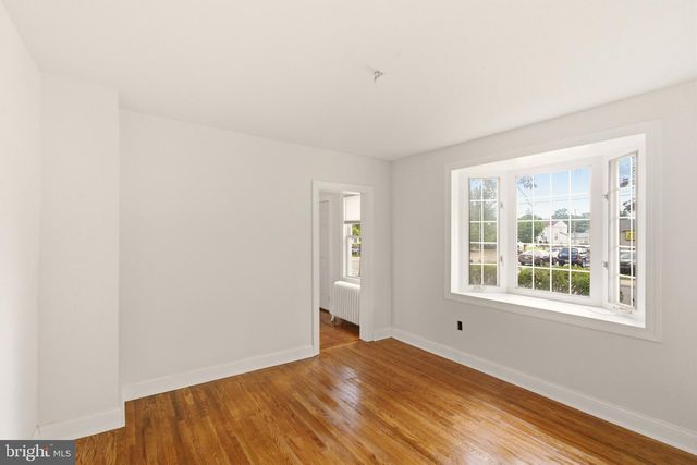 620 ERIAL RD, Pine Hill, NJ 08021
