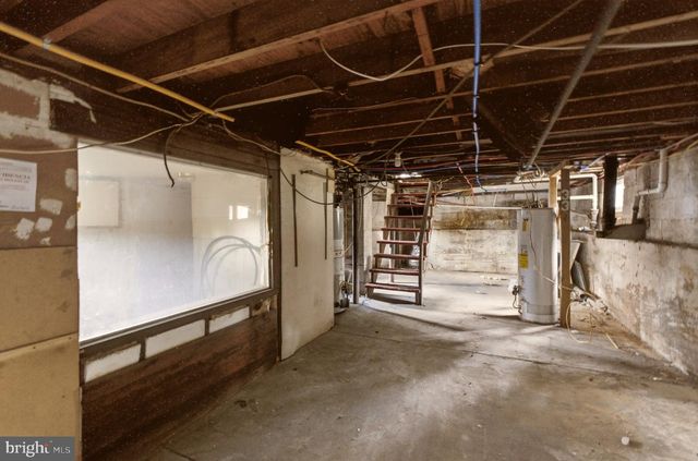 620 ERIAL RD, Pine Hill, NJ 08021