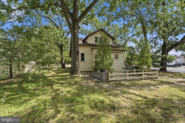 620 ERIAL RD, Pine Hill, NJ 08021