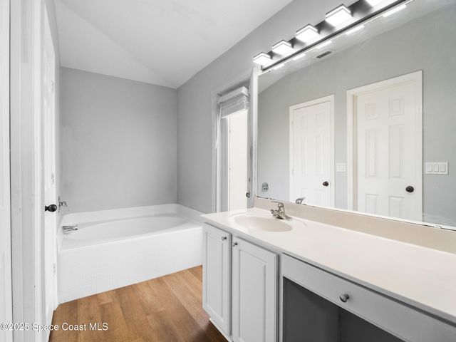 1106 White Oak Circle, Melbourne, FL 32934