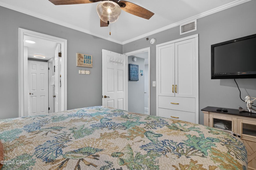 Image 13 of property listing at 9850 S Thomas Drive 102W, Panama City Beach, FL 32408