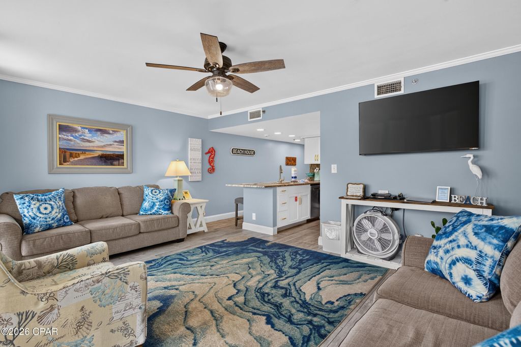 Image 5 of property listing at 9850 S Thomas Drive 102W, Panama City Beach, FL 32408