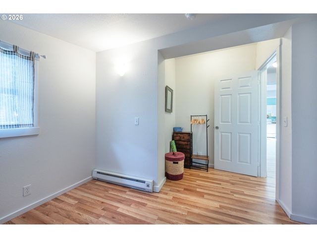 1673 OLIVE Aly, Eugene, OR 97401