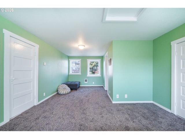 1673 OLIVE Aly, Eugene, OR 97401