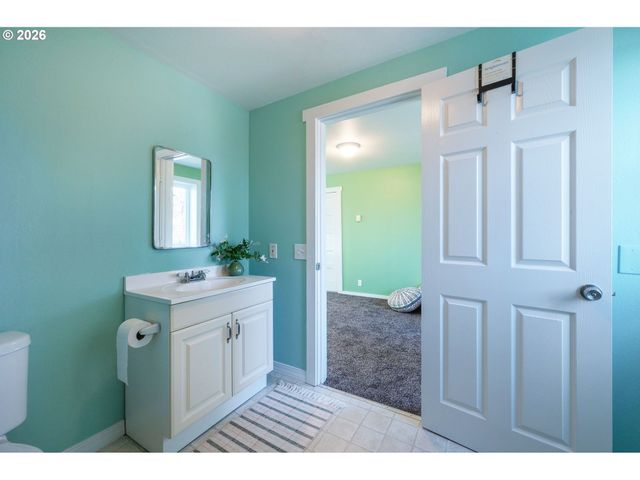 1673 OLIVE Aly, Eugene, OR 97401