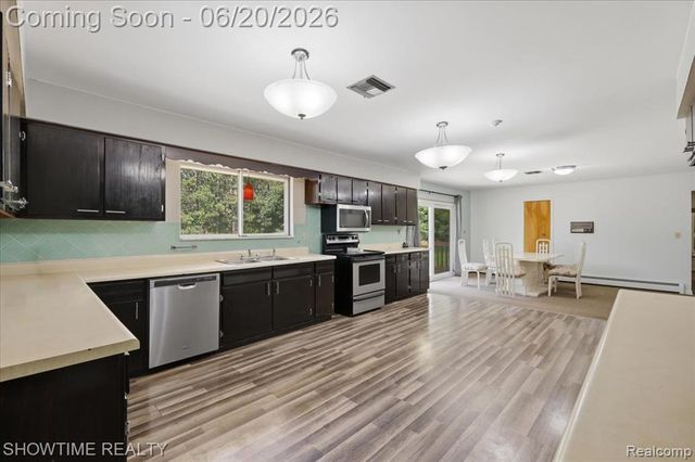 1661 Madeline Drive, Lapeer, MI 48446