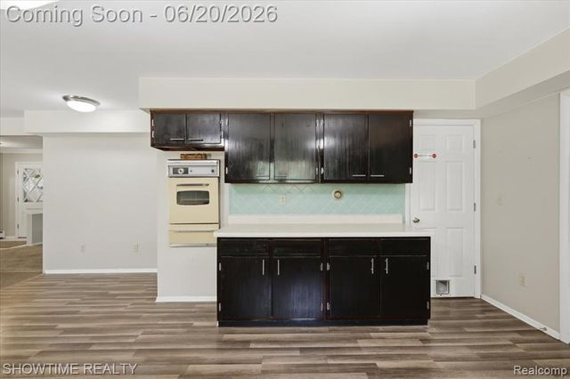 1661 Madeline Drive, Lapeer, MI 48446