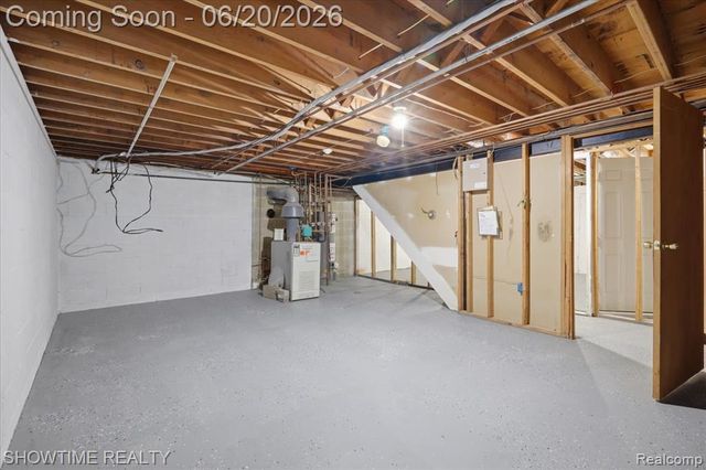 1661 Madeline Drive, Lapeer, MI 48446