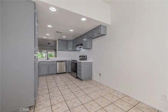 40450 Fieldcrest Lane, Palmdale, CA 93551