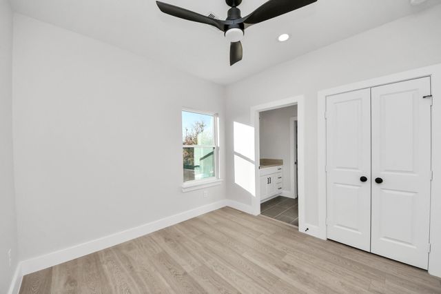 8306 Comal Street B, Houston, TX 77051