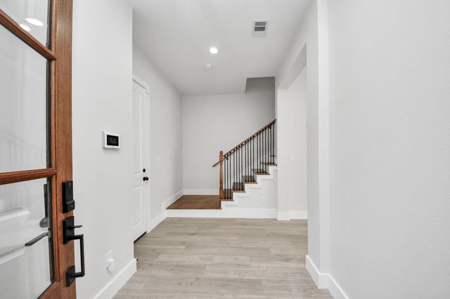 8306 Comal Street B, Houston, TX 77051