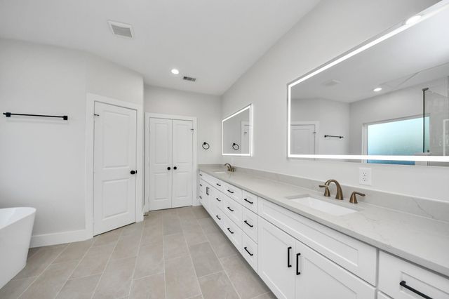 8306 Comal Street B, Houston, TX 77051