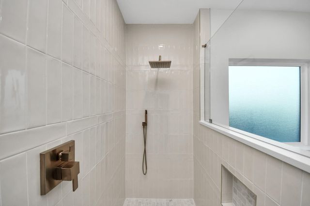 8306 Comal Street B, Houston, TX 77051