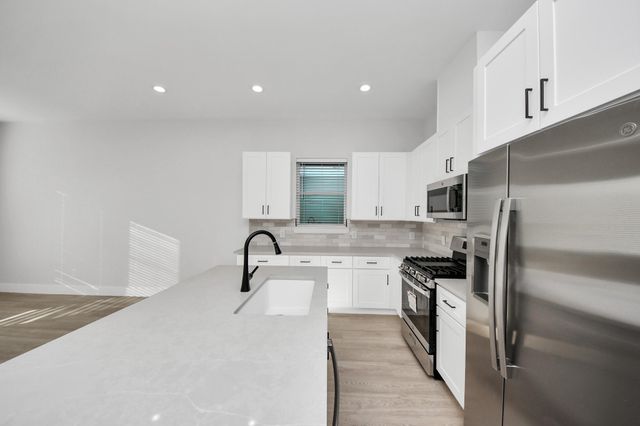 8306 Comal Street B, Houston, TX 77051