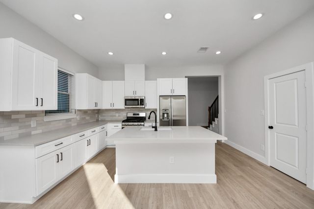 8306 Comal Street B, Houston, TX 77051