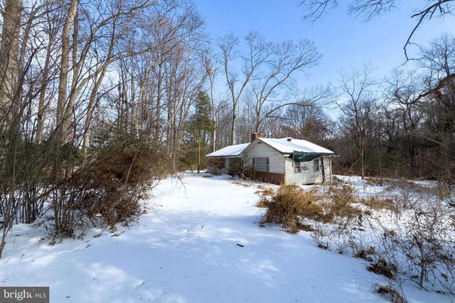 11523 POPES HEAD RD, Fairfax, VA 22030