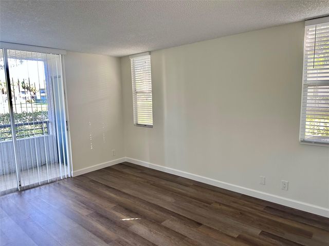 841 Lyons Rd 24-108, Coconut Creek, FL 33063