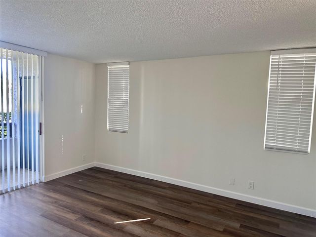 841 Lyons Rd 24-108, Coconut Creek, FL 33063