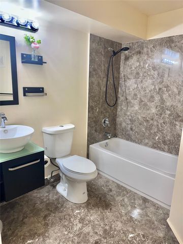 841 Lyons Rd 24-108, Coconut Creek, FL 33063