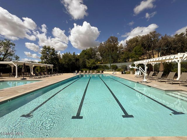 2339 E Meadowland Court, Westlake Village, CA 91361