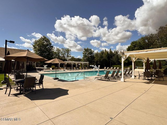 2339 E Meadowland Court, Westlake Village, CA 91361