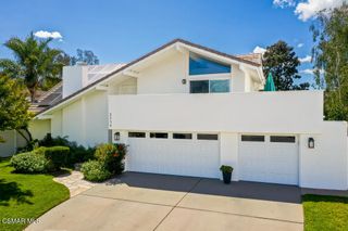 2339 E Meadowland Court, Westlake Village, CA 91361