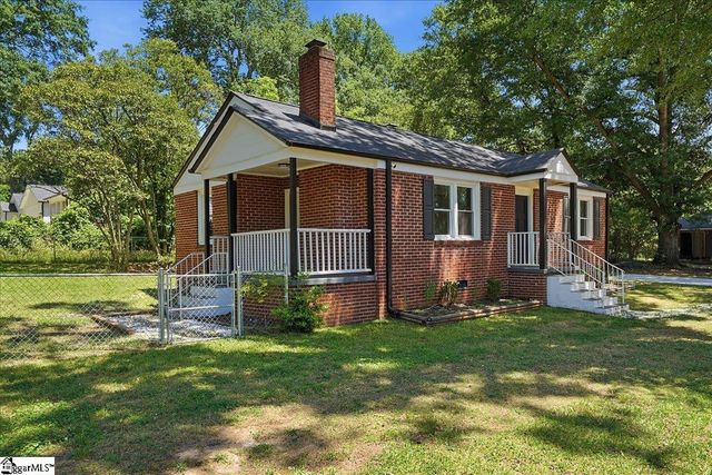 20 Milton Drive, Greenville, SC 29605