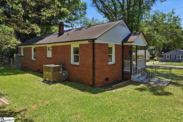 20 Milton Drive, Greenville, SC 29605