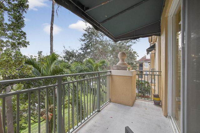 11730 Saint Andrews Place 307, Wellington, FL 33414