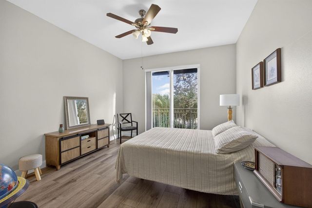 11730 Saint Andrews Place 307, Wellington, FL 33414