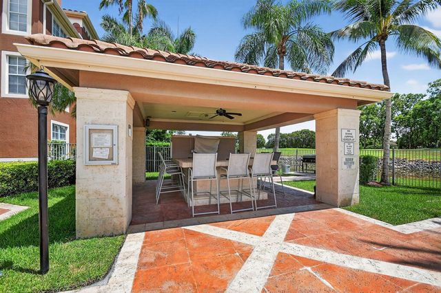 11730 Saint Andrews Place 307, Wellington, FL 33414