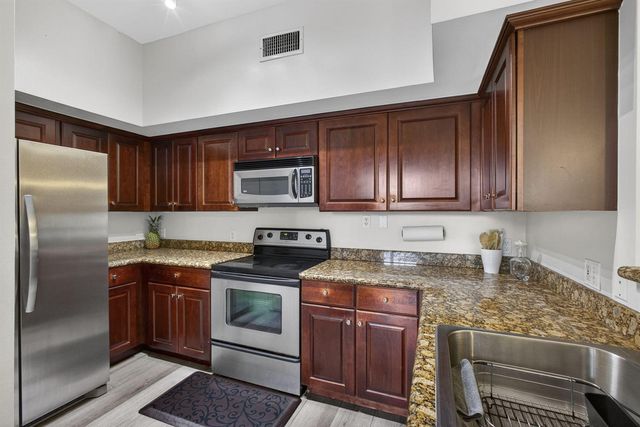 11730 Saint Andrews Place 307, Wellington, FL 33414
