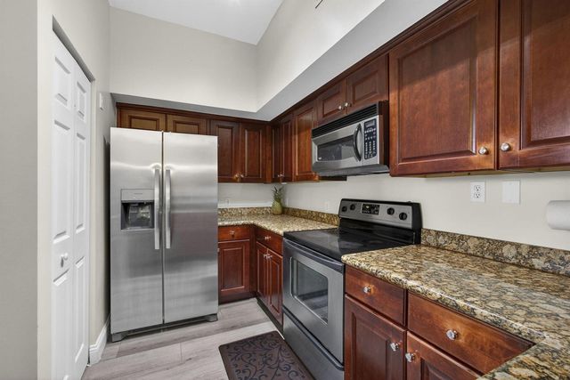 11730 Saint Andrews Place 307, Wellington, FL 33414