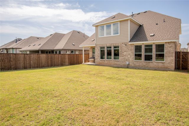 1217 Rosebay Drive, Justin, TX 76247